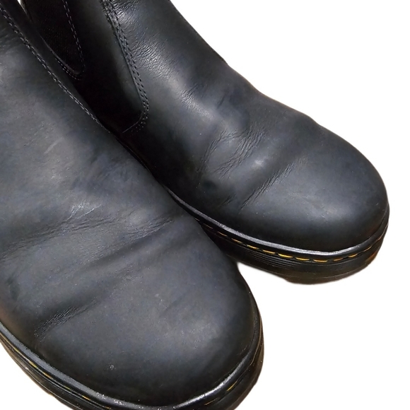 **SOLD** Dr. Martens Embury Chelsea Leather Boots - Picture 4 of 13